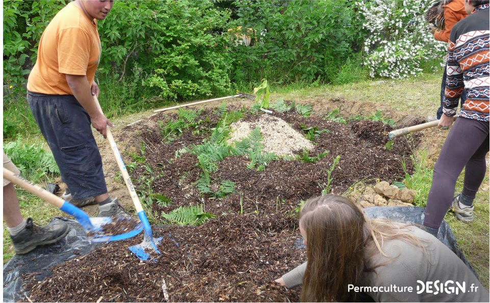 Pour le compostage des matières organiques, la machine à compost est idéale.